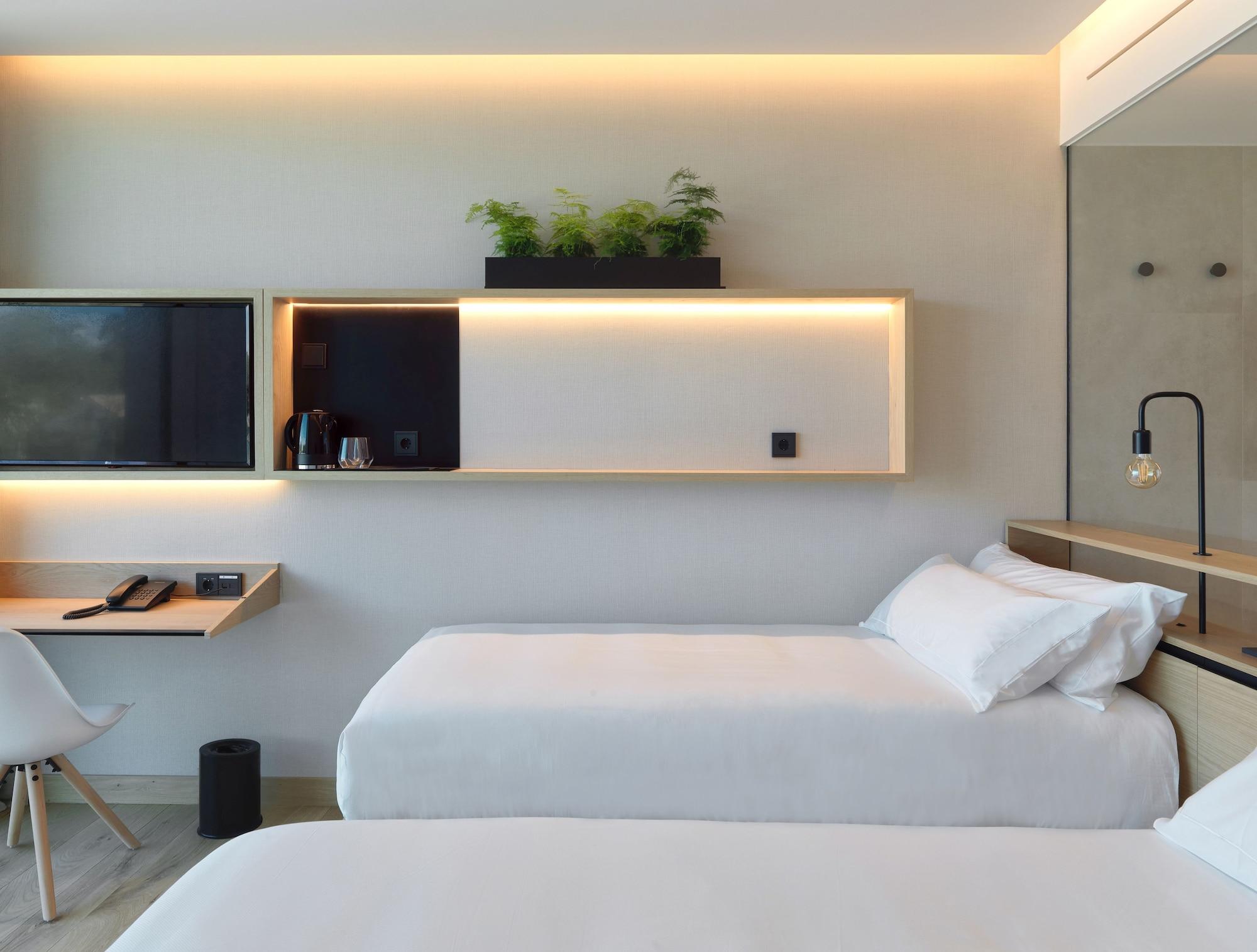 Noa Boutique Hotel Santa Cruz de Oleiros Bagian luar foto